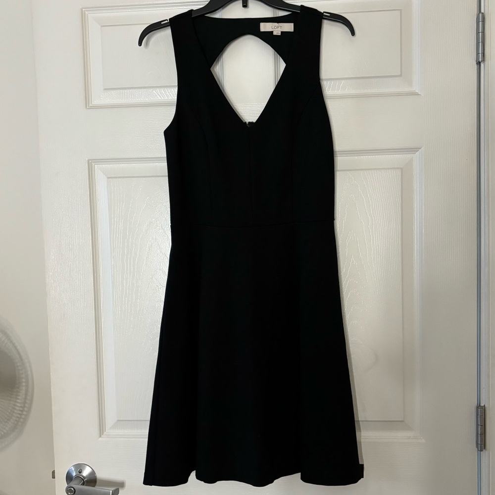 LOFT Black Sleeveless Midi Dress with Keyhole Size 4